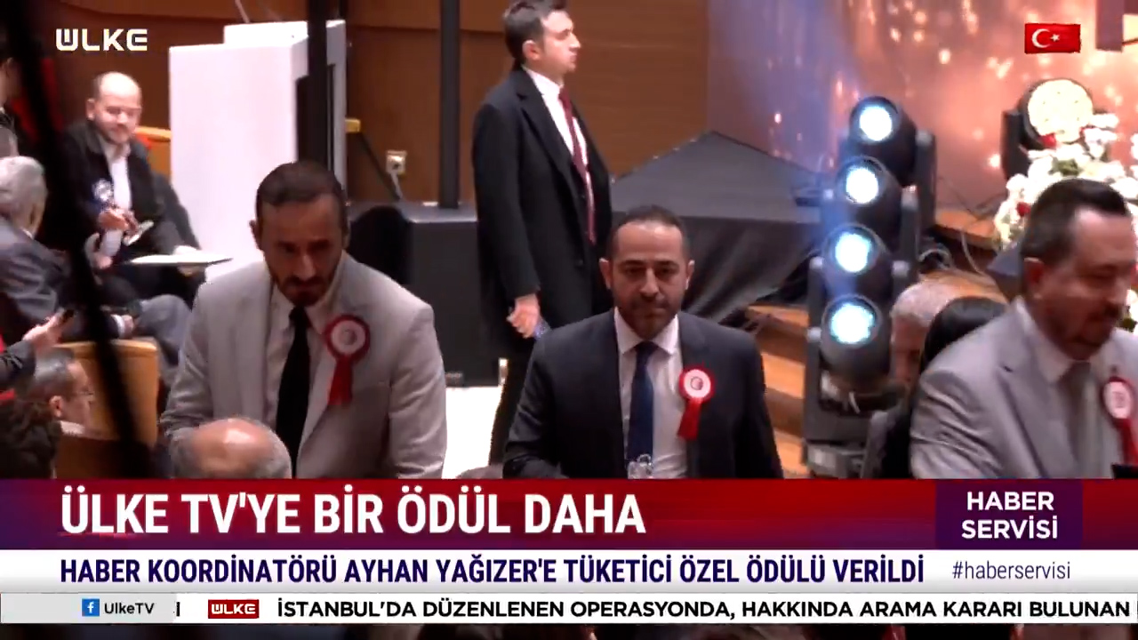 Ulketv Odul Ayhan Yagizer (3)