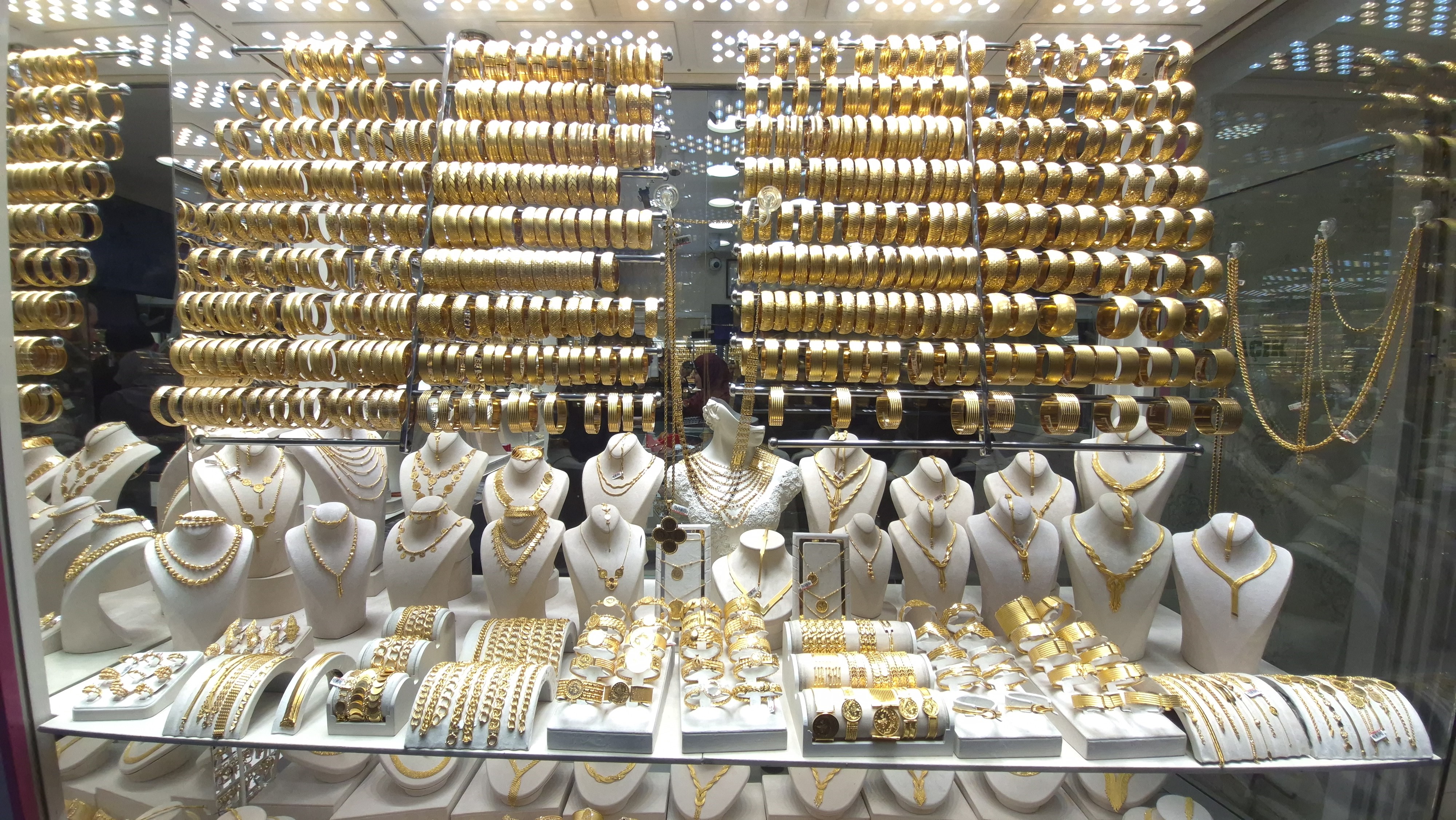 700 Bin Liralık Vurgun (1)