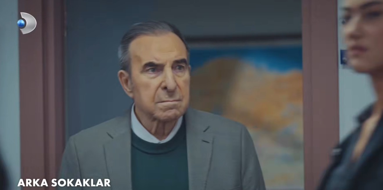 Arka Sokaklar Gullu (5)