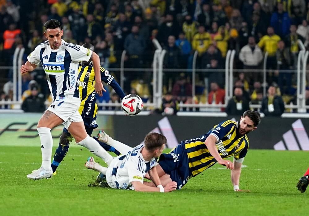 Fenerbahce 1 1 Kasımpasa Mac Sonucu 23 (3)