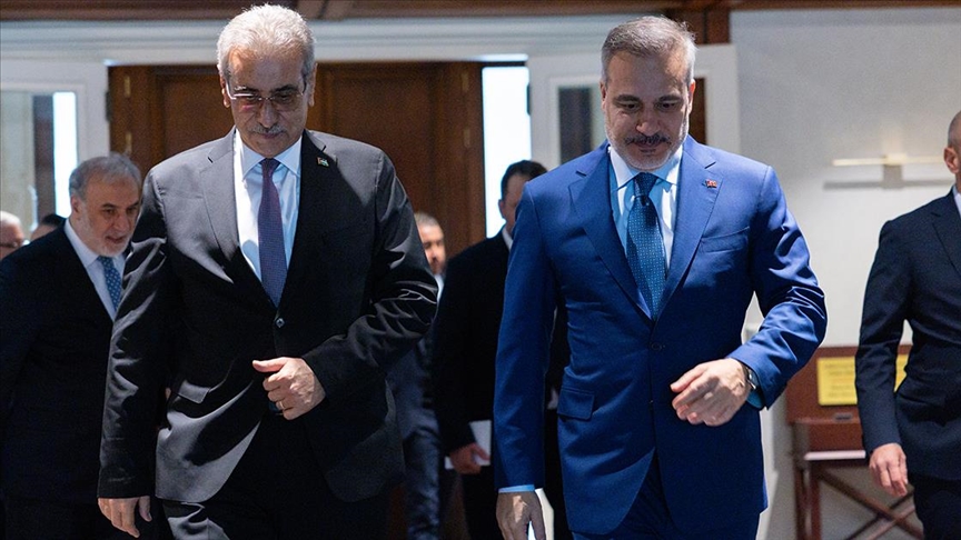 Hakan Fidan’dan kritik temas