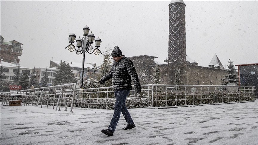 Hafta sonuna dikkat! Meteoroloji'den sağanak ve kar uyarısı