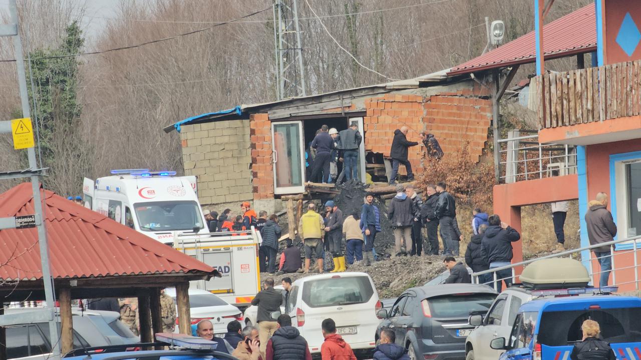 Zonguldak'ta maden ocağında göçük!