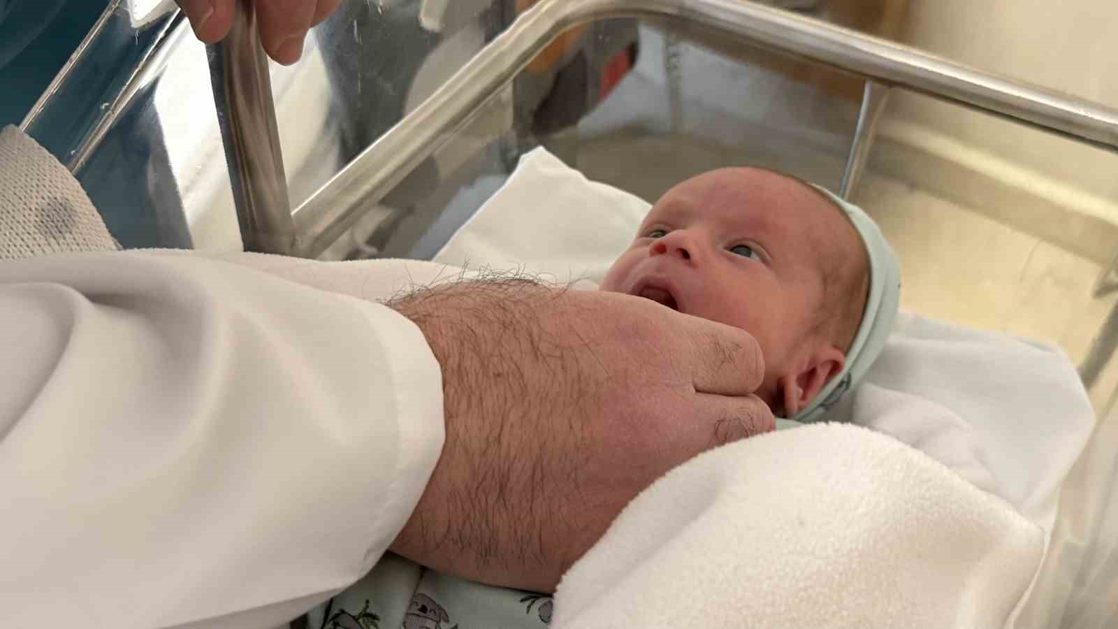 Milyonda bir görülen vaka! Anne karnında…