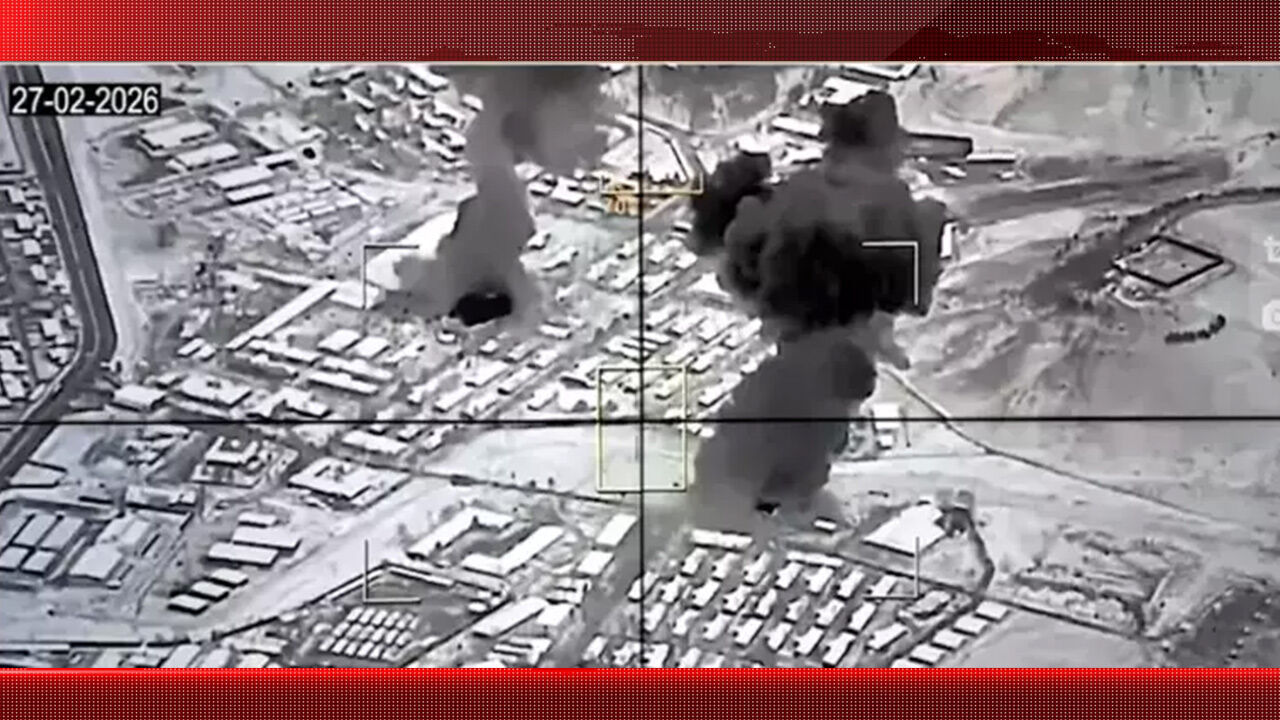 Pakistan duyurdu: Afganistan ile savaş başladı