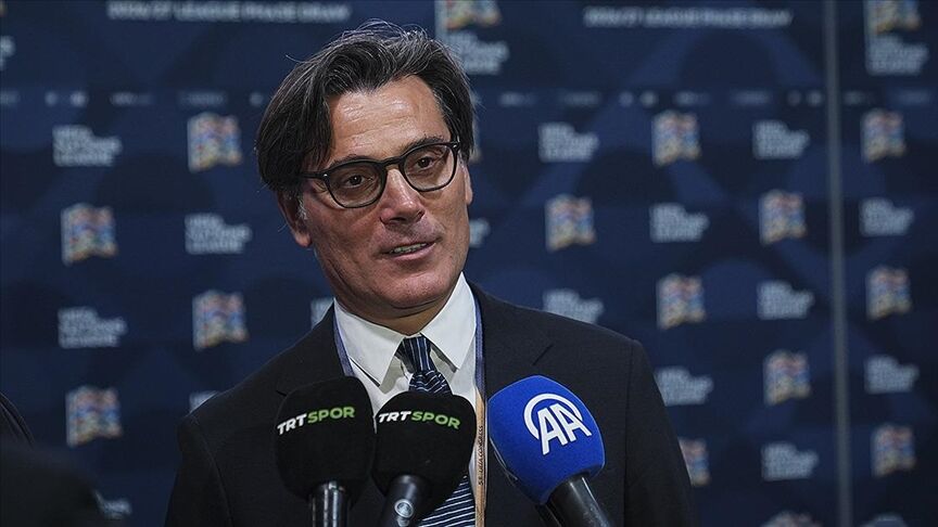 Montella'dan Rumen gazetecinin provokasyonuna sert yanıt!