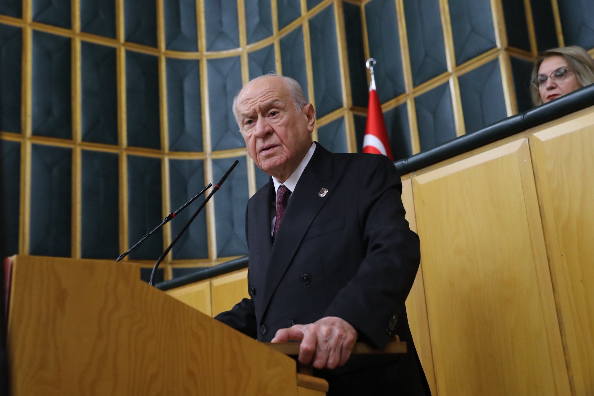 Bahçeli meydan okudu: Yedi düveli denize dökeriz!