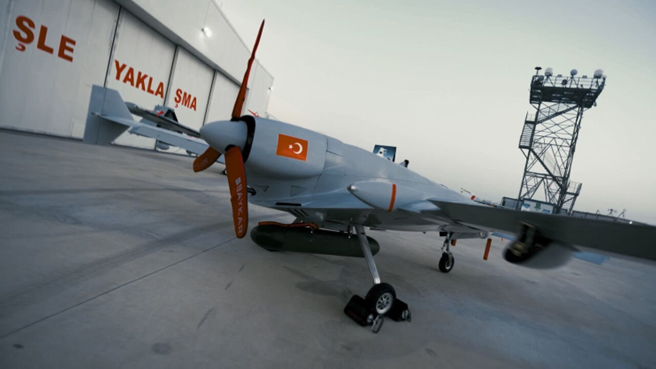 Sınıfının en büyüğü! K2 Kamikaze İHA sahaya çıktı