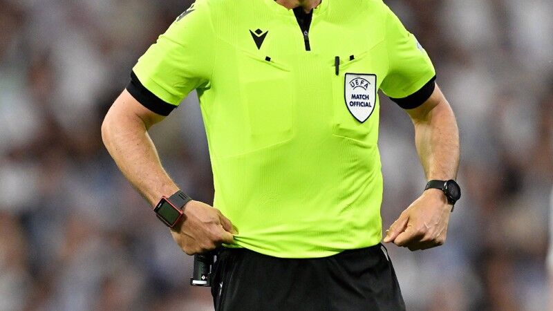 Türkiye-Romanya maçını Fransız hakem yönetecek