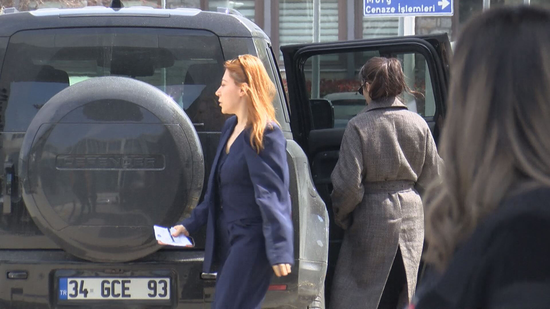 I S T A N B U L ‘ U Y U S T U R U C U’ S O R U S T U R M A S I N D A 1231683 366320