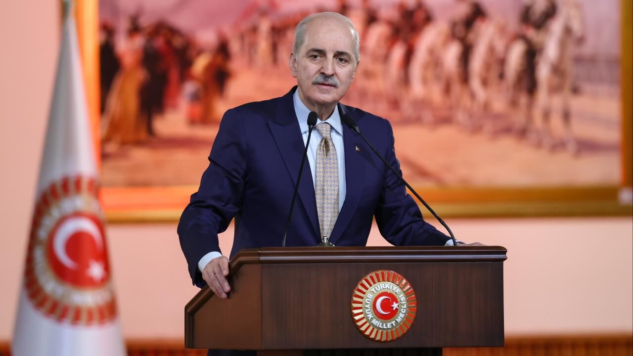 Numan Kurtulmus-19