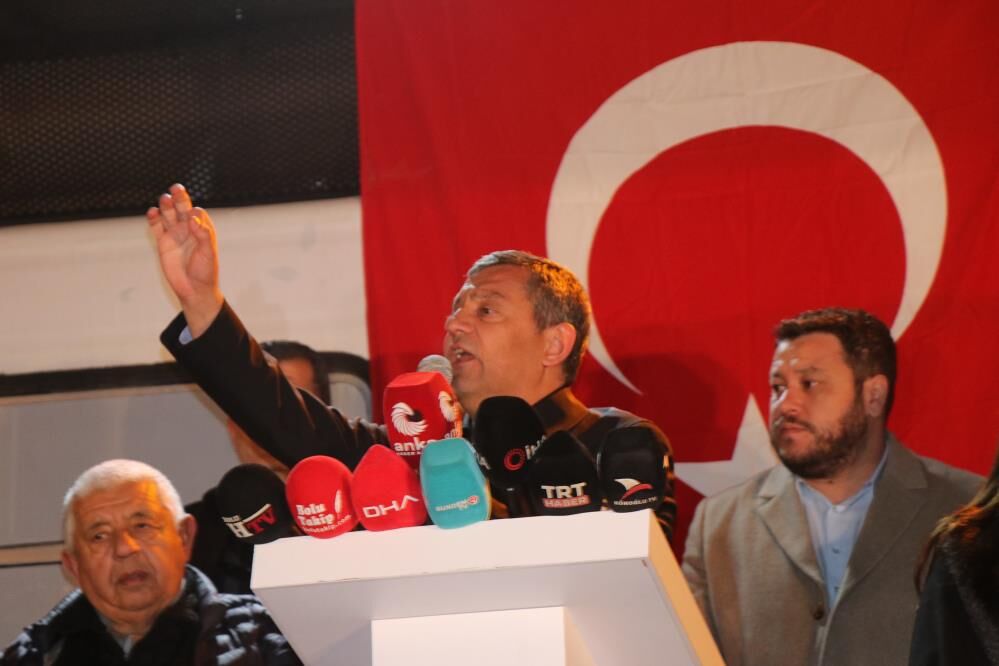 Özgür Özel'den Tanju Özcan sözleri: Gurur duyuyoruz