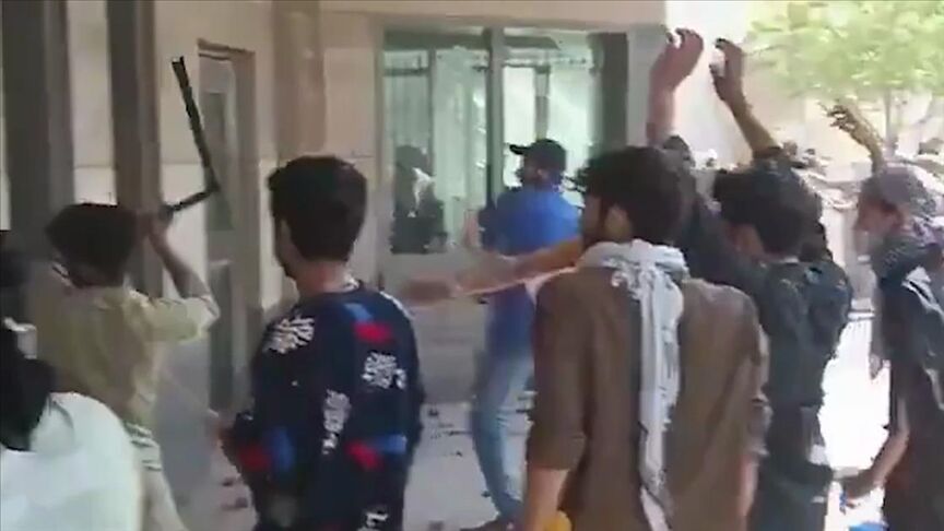 ABD büyükelçiliğine saldırı! Çok sayıda can kaybı var