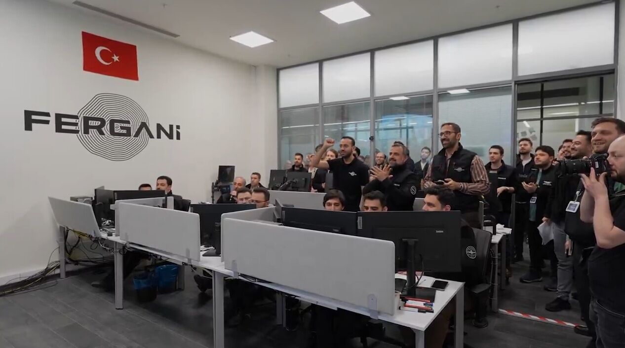 Türkiye'nin Bağımsız Navigasyonunda Kritik Adım! (4)