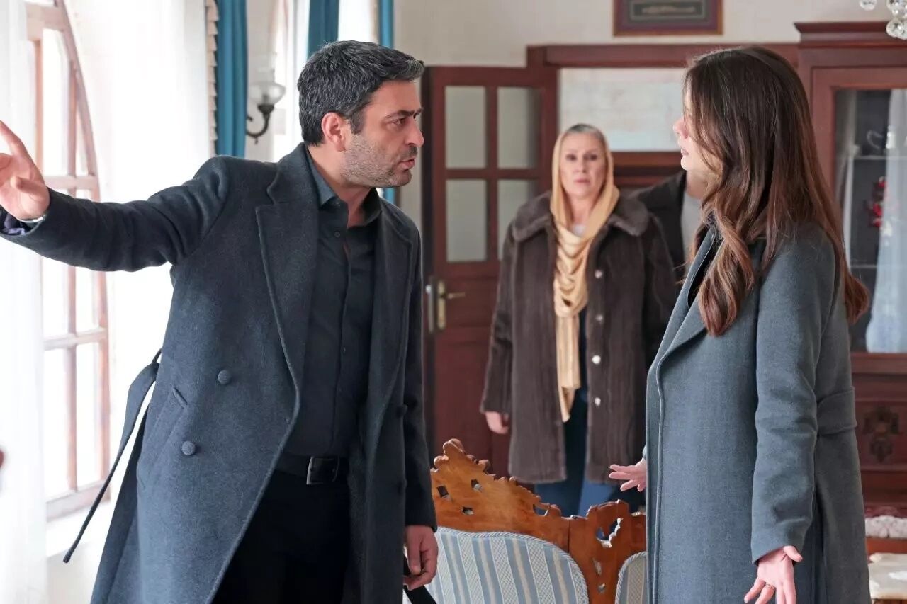 Uzak Şehir Bu Akşam Yeni Bölüm Olacak Mı (8)