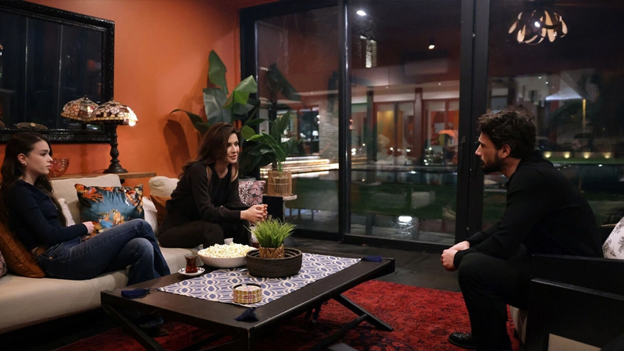 Yeralti Devrim Ozkan Deniz Can Aktas