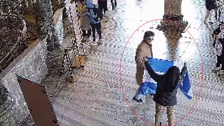 Ayasofya Camii'nde "Bizans" provokasyonu