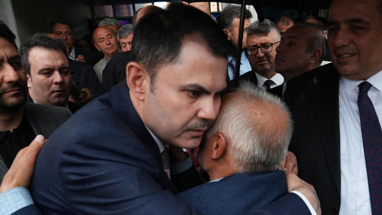 Şehit babasından Bakan Kurum'a teşekkür