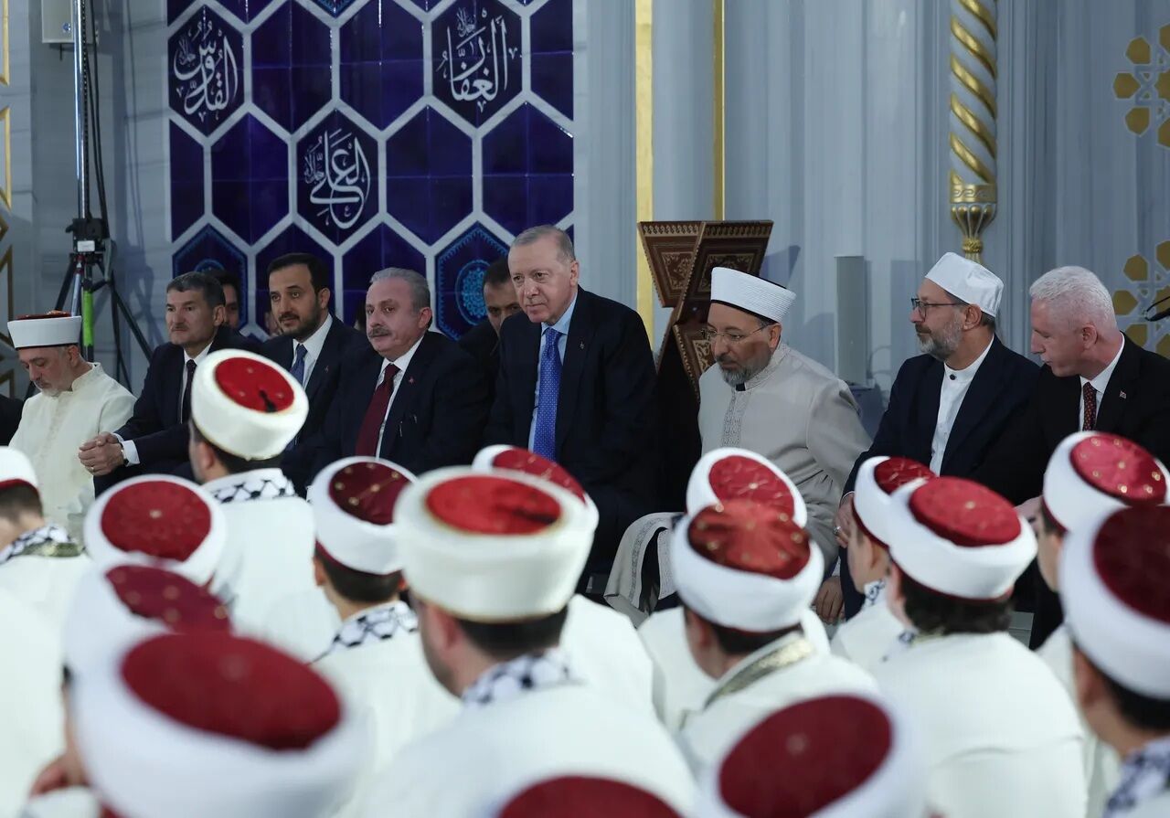 Cumhurbaşkanı Erdoğan'dan Çamlıca Camii'nde Kur'an Tilaveti (4)