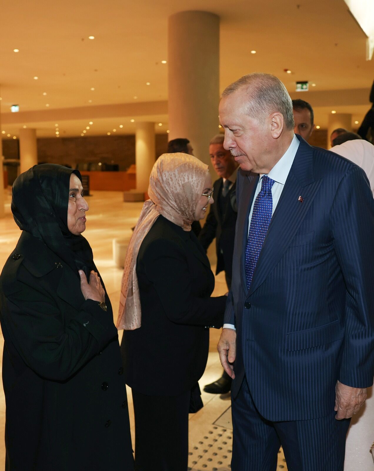 Eminevim Bir Adam Yaratmak (2)