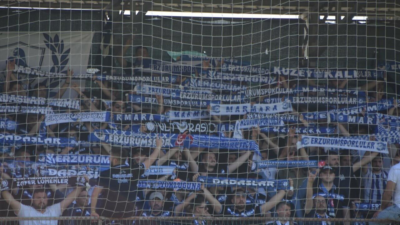 Erzurumspor yeniden Süper Lig'de!