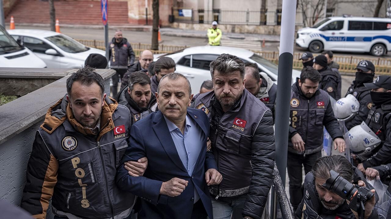 Eski Tunceli Valisi Tuncay Sonel