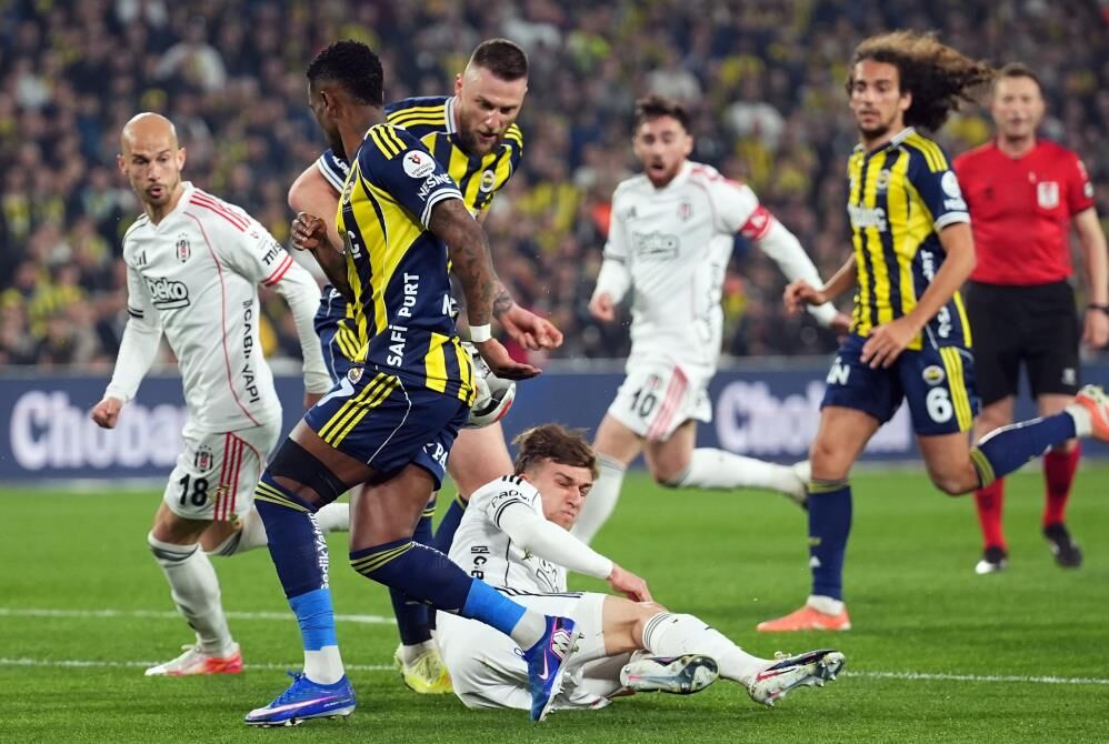 Fenerbahçe 1-0 Beşiktaş maç sonucu (önemli dakikalar ÖZET)