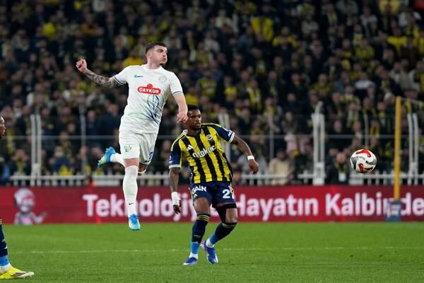 Fenerbahce 2 1 Çaykur Rizespor Süper Lig 30.Hafta Puan Durumu (19)