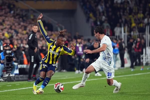 Fenerbahce 2 1 Çaykur Rizespor Süper Lig 30.Hafta Puan Durumu (20)