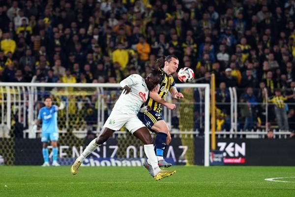 Fenerbahçe 2-2 Çaykur Rizespor maç sonucu önemli dakikalar ÖZET