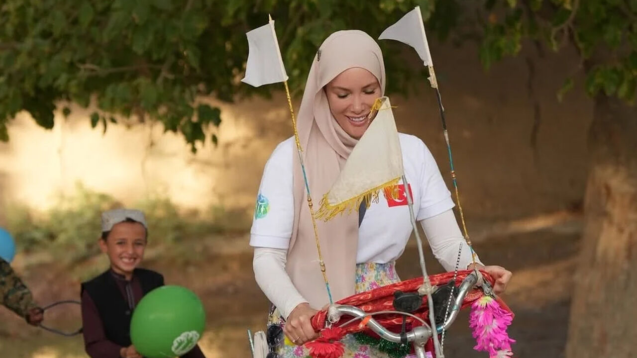 Gamze Ozcelik Ekranlara Donuyor