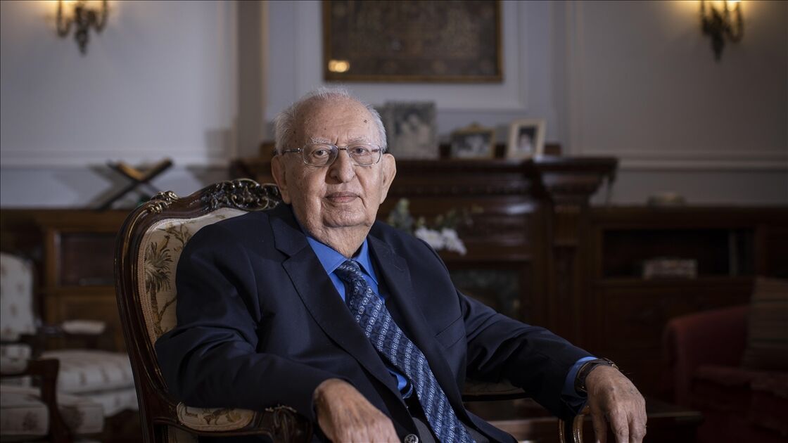 Hüsamettin Cindoruk