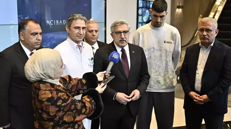 Ibrahim Tatlıses Hastane Haber (1)