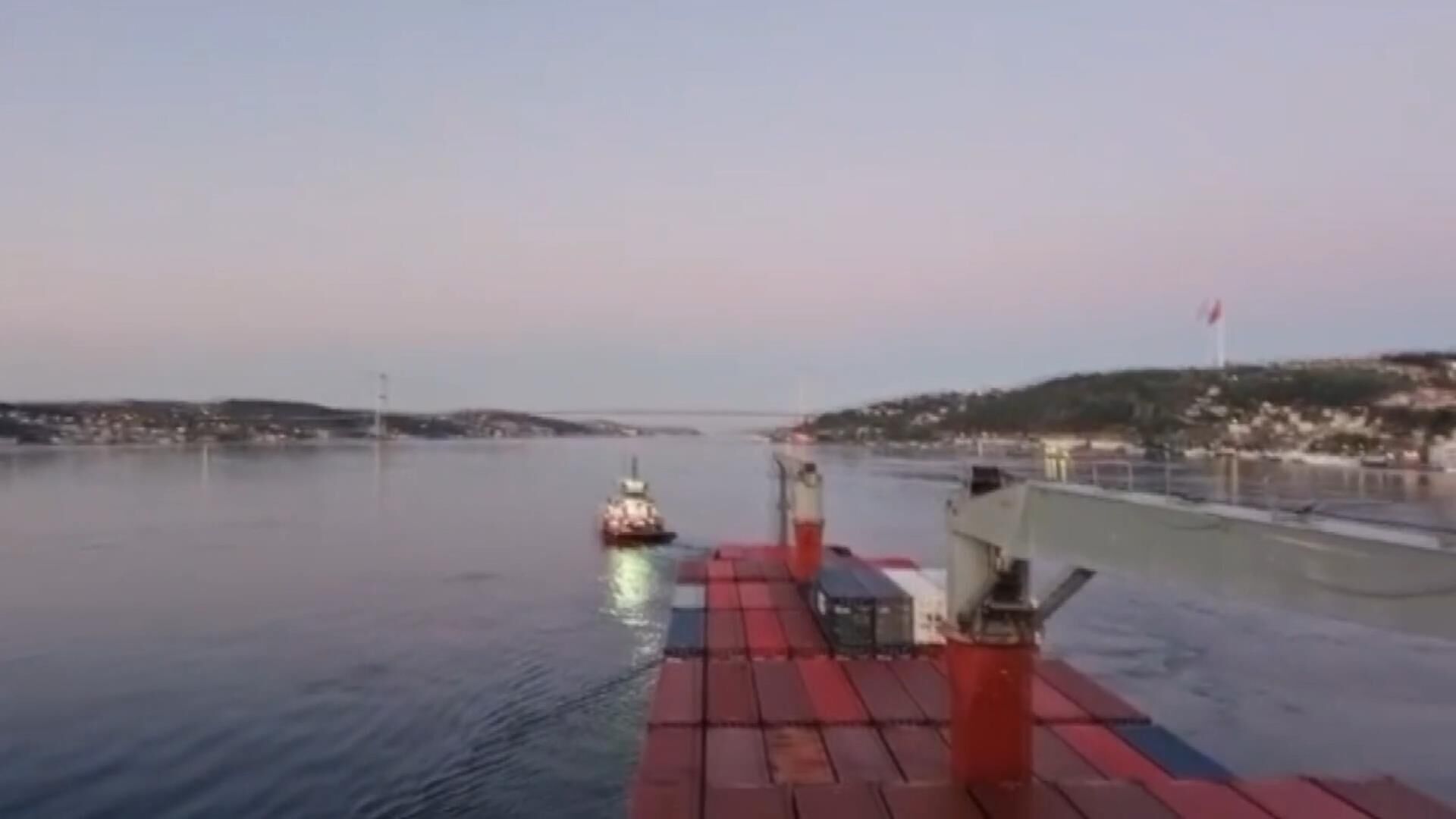 Istanbul Bogazi Gemi (4)