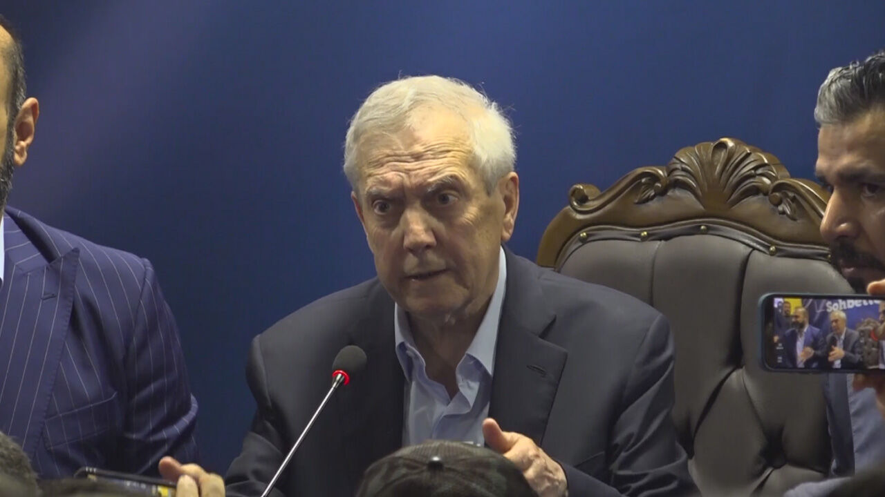 Aziz Yıldırım Fenerbahçeli taraftarlara müjdeyi verdi!