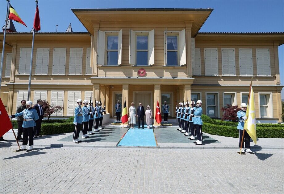 Erdogan Belcika Kralice