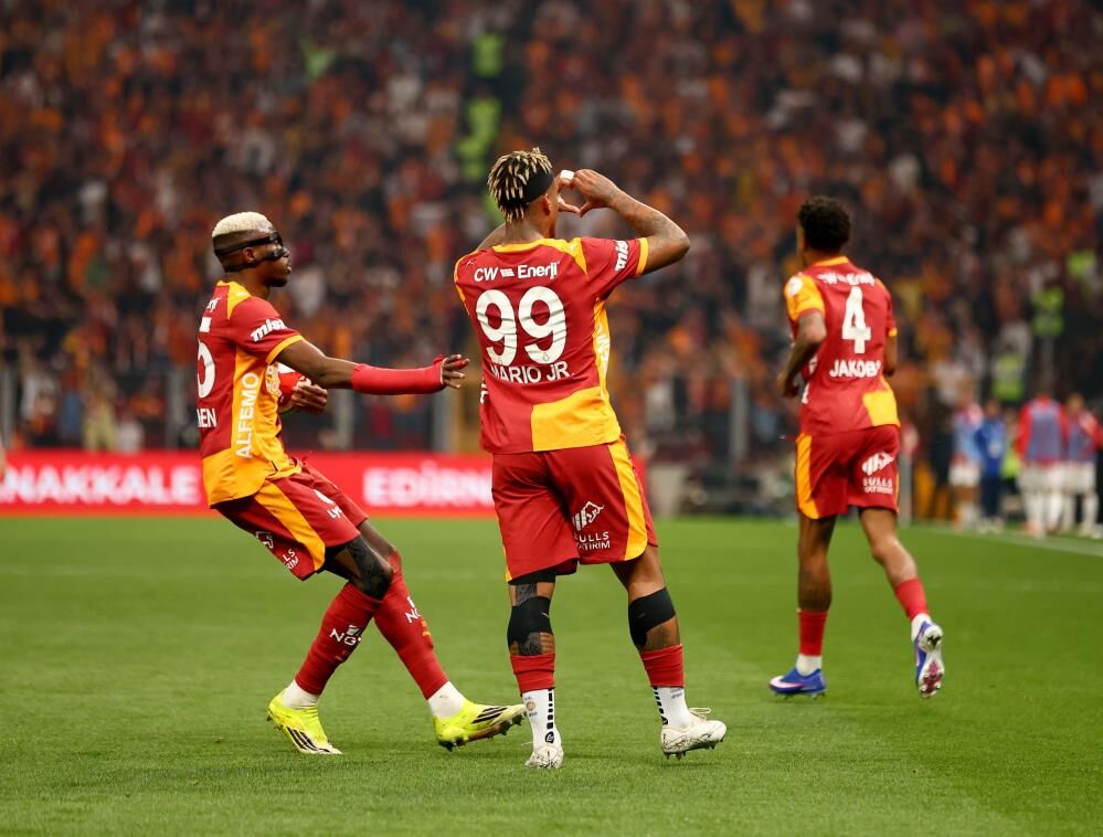 Galatasaray'da şampiyonluk geldi rekor devam etti
