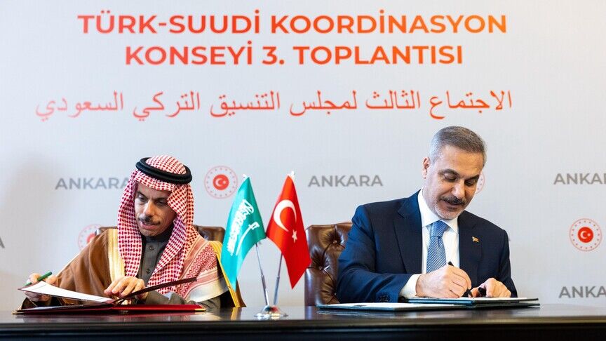 Bakan Fidan imzayı attı! Türkiye ile Suudi Arabistan arasında anlaşma