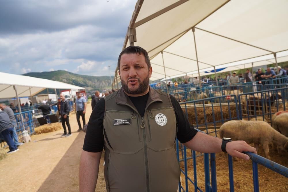 Kurbanlıklara Ultrasonlu Kontrol Bileceik Haber (1)