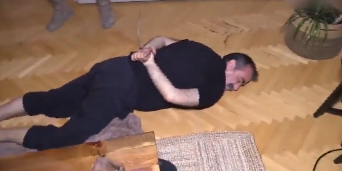 Odtu Turk Bayragına Saldiri (2)