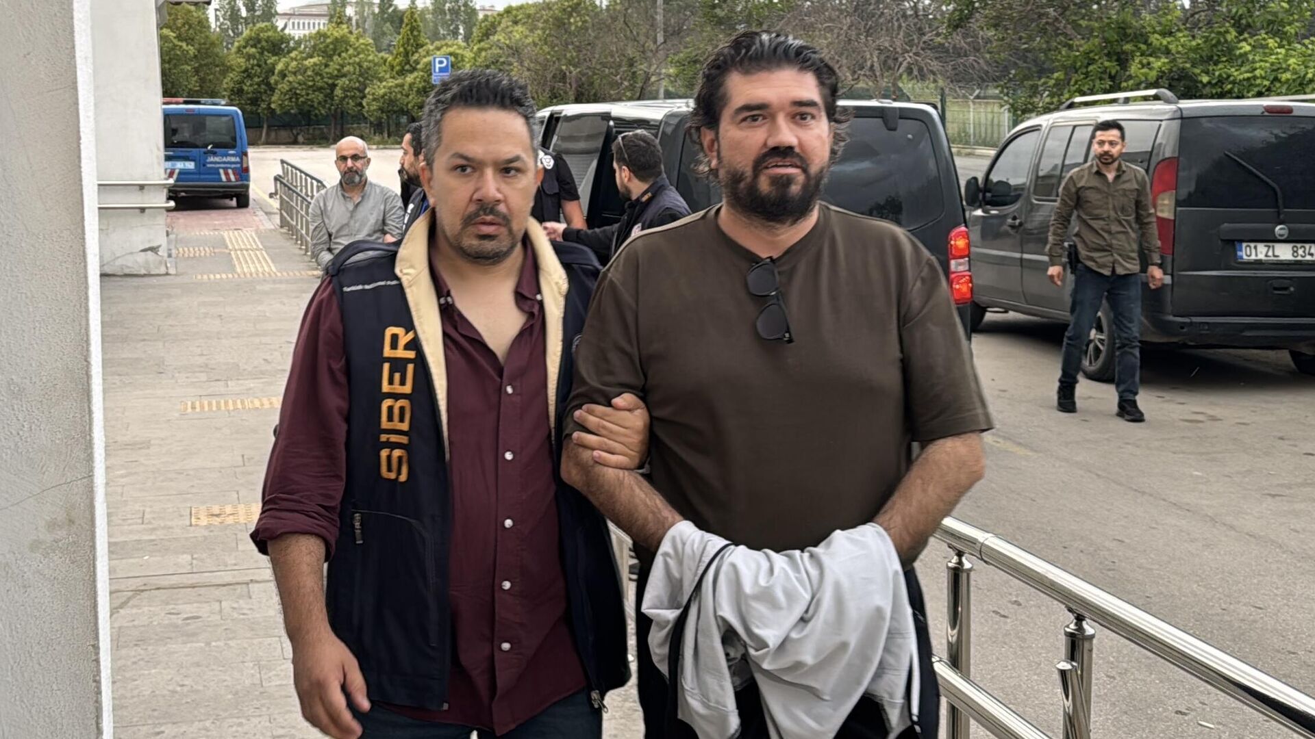 Rasim Ozan Kütahyalı Tutuklandı Mı Son Dakika (1)