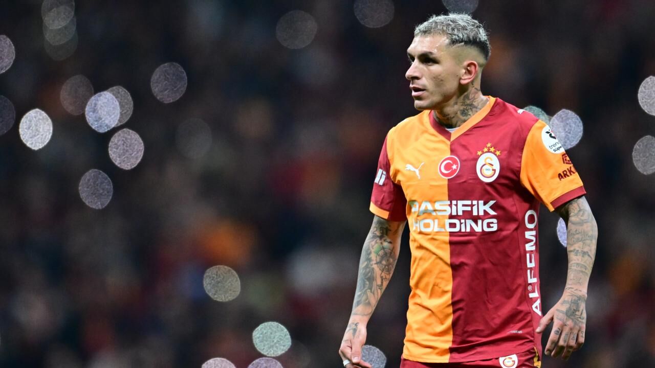 Torreira'ya Beyoğlu'nda Yumruklu Saldırı
