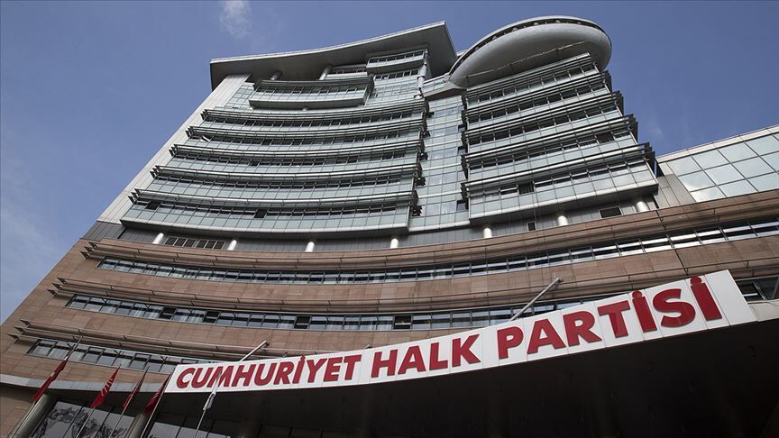 CHP’de 3 isim disipline sevk edildi!