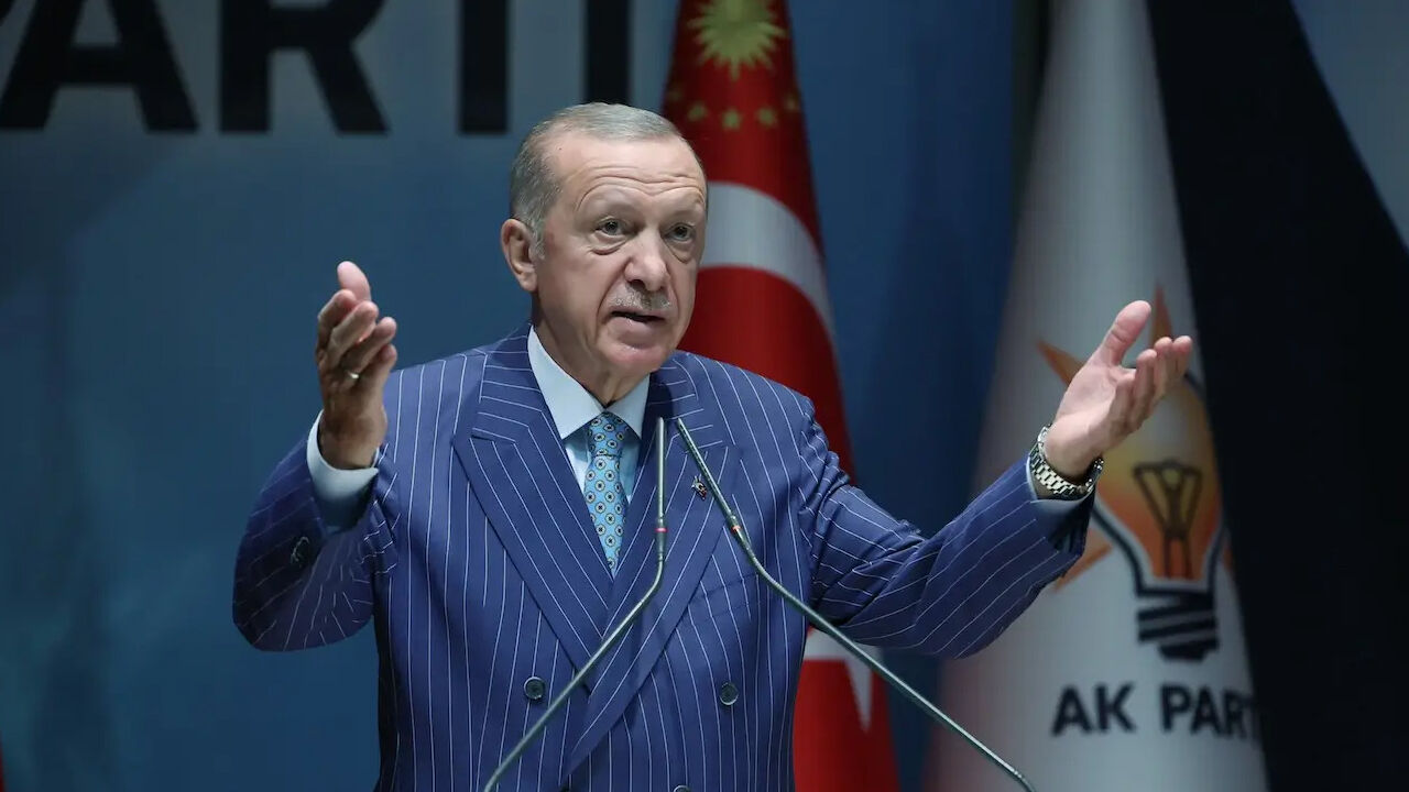 AK Parti'den kritik adım! 4 ilde yönetim değişti