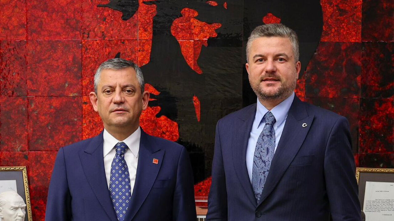 İzmir'de CHP'li belediye başkanı tutuklandı