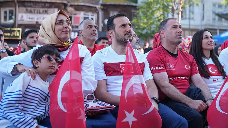 Dev Ekran Milli Maç (1)