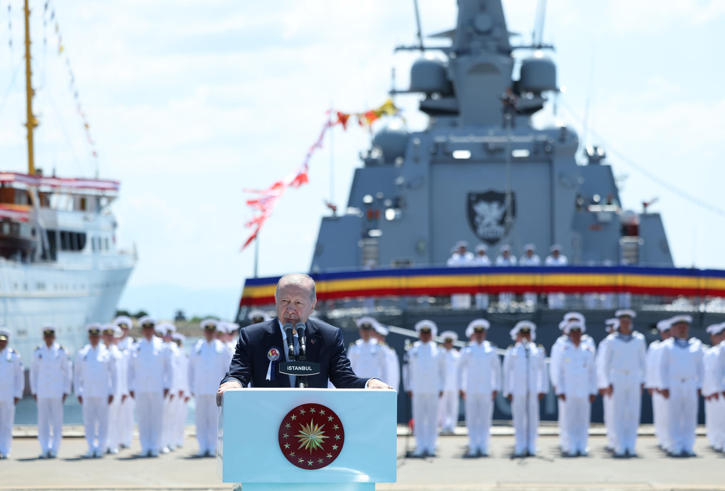 Erdoğan Gemi Romanya1 2361X1600