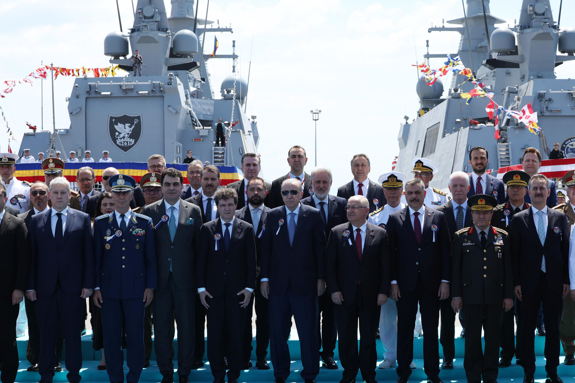 Erdoğan Heyet Romanya Gemi 2324X1549