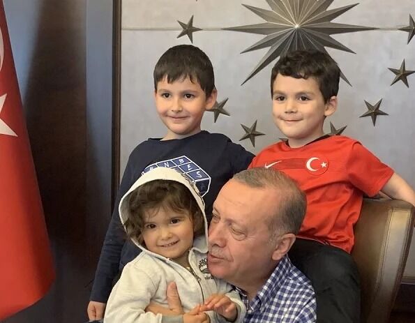 Cumhurbaşkanı Erdoğan 10. kez torun sevinci yaşadı