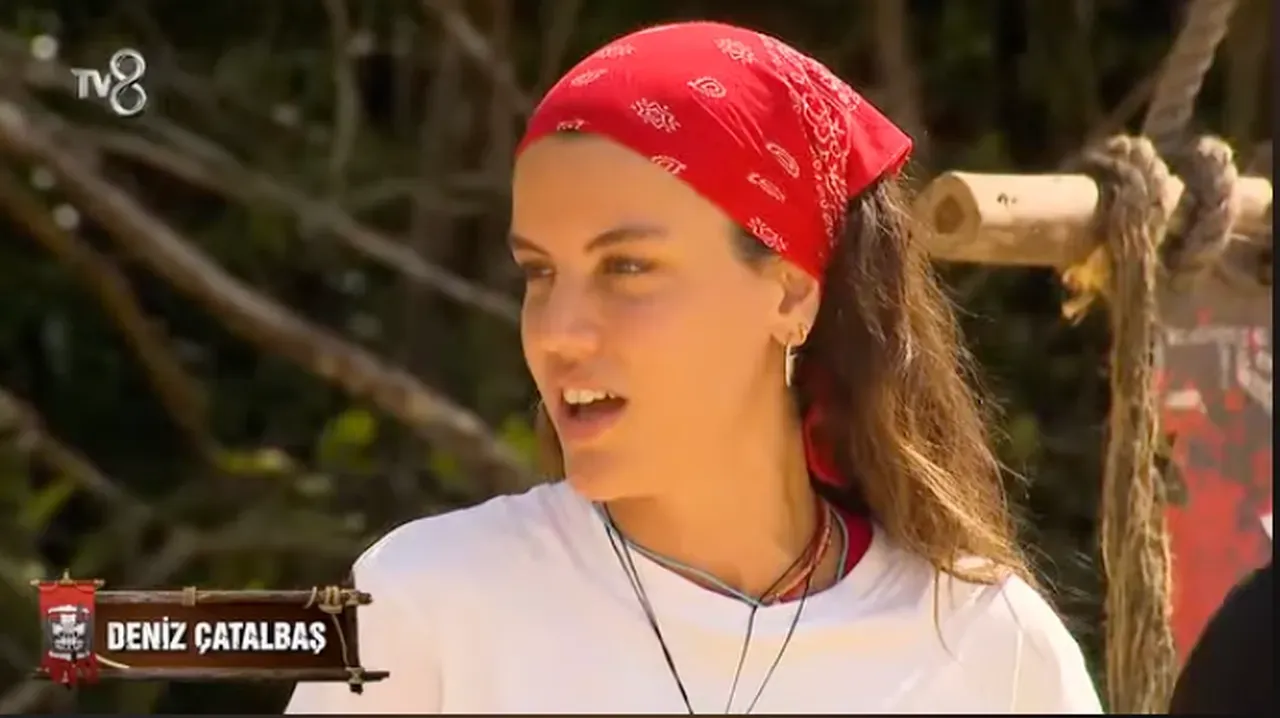 Survivor Deniz Çatalbaş Tv8 (2)
